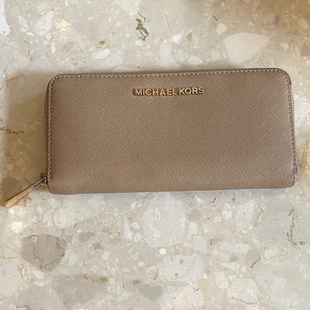 Michael Kors Beige Zip-Around Wallet